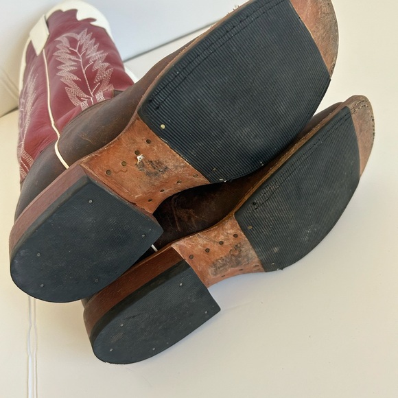 Preowned Anderson Bean Boot company size 6 Y
ABY7087 - Picture 8 of 15